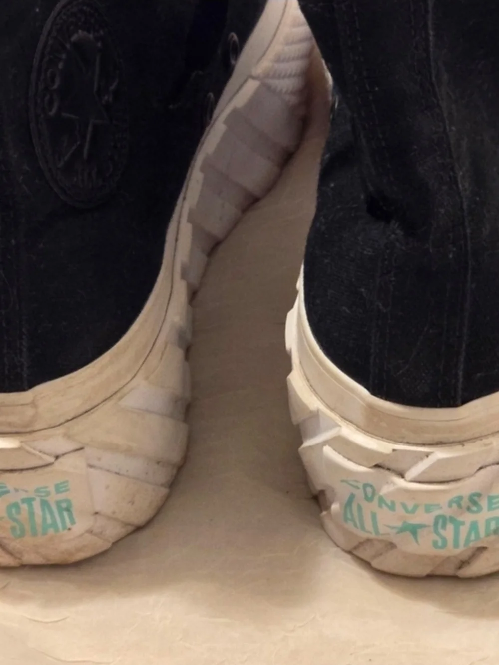 Converse Chuck Taylor Lift 2x High Platforms